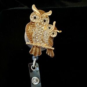 Chic Gold and Silver Owl Badge Reel